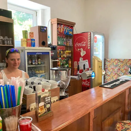 ホテル & Restaurant 3*